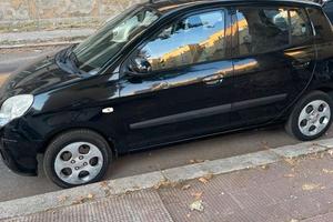 KIA PICANTO 1.0 GPL 2010