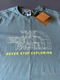 T-shirt The North Face nuova
