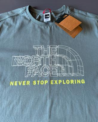 T-shirt The North Face nuova