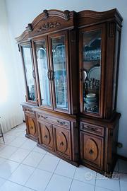 Credenza americana vintage in legno massello