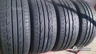 225 40 18. brigestone s 001 usati