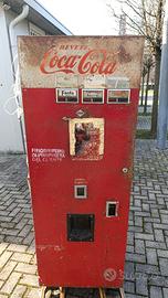 distributore bottigliette coca Cola vintage 