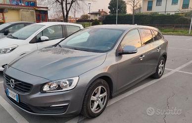 Volvo V60 D2  120Cv Cambio Automatico