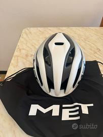 Casco bici MET “Trenta 3k Carbon”
