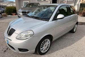 Lancia Ypsilon 1.2 Argento