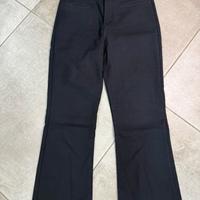 Pantalone  donna modello a svasare Zara