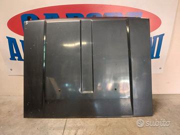 Cofano motore di colore grigio Toyota KZJ 70 1985