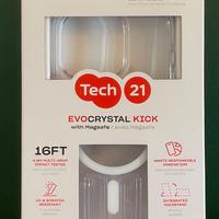 Cover Tech21 iPhone 15 Pro MagSafe con SUPPORTO