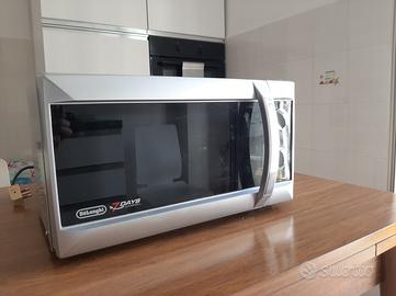 Forno microonde De Longhi