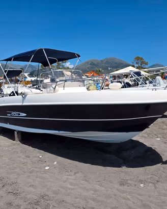 mano marine 21.50 wa 140cv suzuki