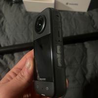 Insta 360 x3 nuova con acessori