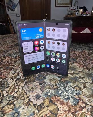 Samsug galaxi Z Fold 7  ultrs 512 gb  