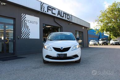 Lancia Ypsilon 1.2 69 CV 5 porte GPL Ecochic Gold