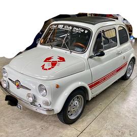 Fiat 500L replica Abarth 695 SS