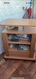 Carrello per accessori da casa
