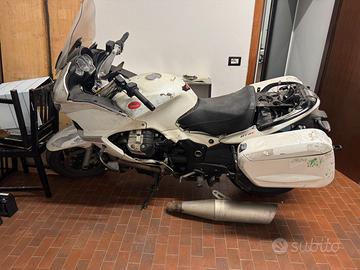Moto Guzzi Norge 1200 8v Breva 1100.RICAMBI usati
