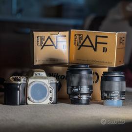Kit Nikon F60 a rullino + 2 obiettivi