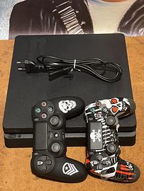 PlayStation 4 Slim 500GB + 2 Controller (leggi ⬇️