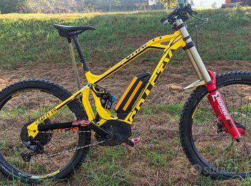 Moondraker Krafter xr  Marzocchi bomber