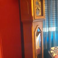 Orologio a Pendolo a Colonna 