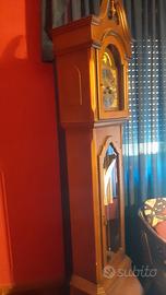 Orologio a Pendolo a Colonna 