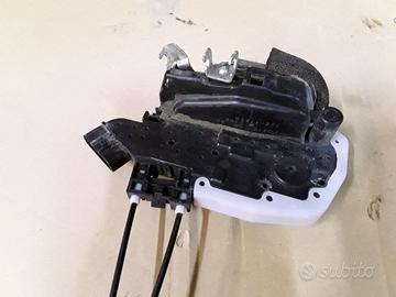 SERRATURA ANTERIORE DESTRA NISSAN Juke 1Â° Serie H