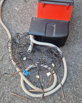 Centralina con caldaia a gasolio marca Riello