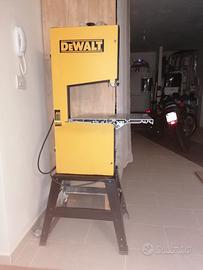 Sega a nastro DEWALT