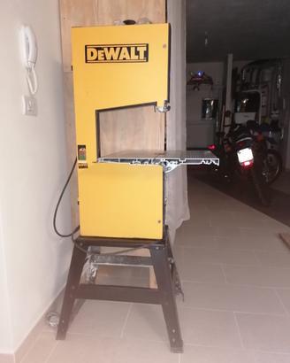 Sega a nastro DEWALT