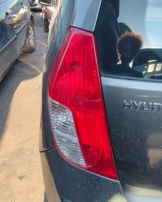 HYUNDAI I10 2010 STOP POSTERIORE SX/DX