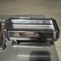 Macchina per tirare pasta in acciaio