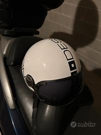 Casco scooter Momo Design bianco