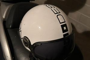 Casco scooter Momo Design bianco