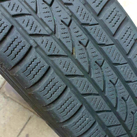 Pneumatici invernali con cerchioni 185/60R15