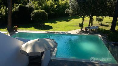 Villa roccamare 8/10 persone minimo