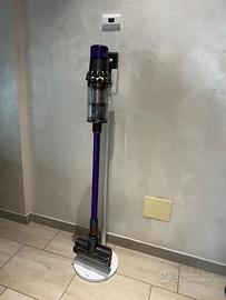 Aspirapolvere Dyson v11 torque drive extra