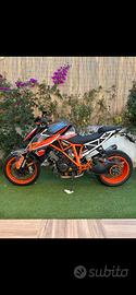 Ktm super duke 1290 r