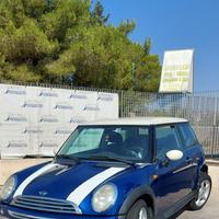Ricambi usati da demolizione mini one d 2003