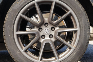 Gomme Pirelli