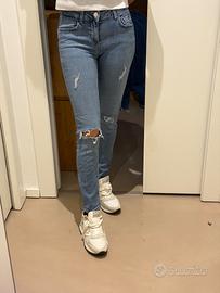 Jeans Liu jo