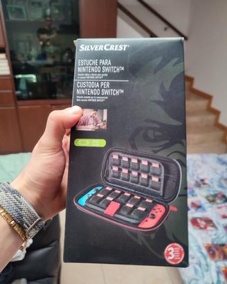 Custodia Nintendo Switch come nuova