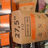 Copertoni bici slick 27,5x1.2 + 3 camere aria