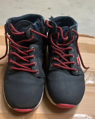 Scarpe Levi’s bambino alte nere e rosse tg 33