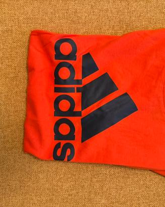 t-shirt adidas