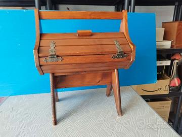 Mobiletto porta cucito stile rustico vintage