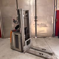 Carrello elevatore timonato STILL EXV-.SF 14