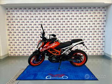 KTM 390 Duke Garantita e Finanziabile