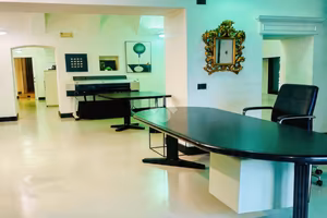 UFFICIO A PALAZZOLO SULL'OGLIO