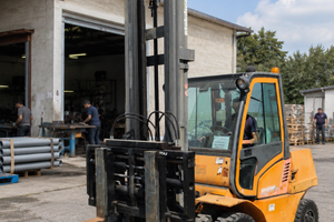 🚜 CARRELLO ELEVATORE STEINBOCK 50 QUINTALI IN VEN