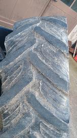 gomme 14.9 R24 usate